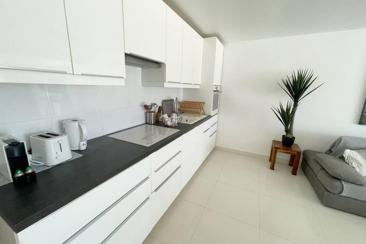 Villa Cocoon Sur La Plage Sandy Ground Eksteriør bilde